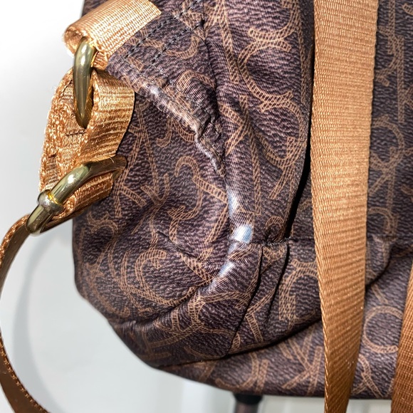 Backpack - Picture 15 of 15